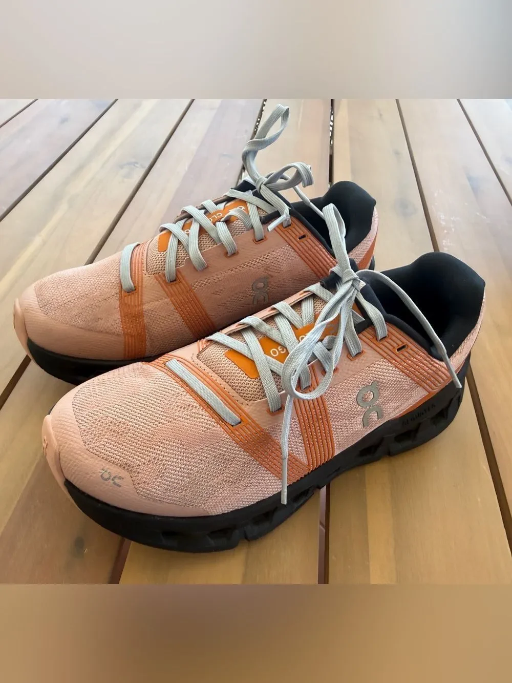 On Cloud Running Women’s “Rose Magnet” Peach Athletic Running Sneakers, size 8